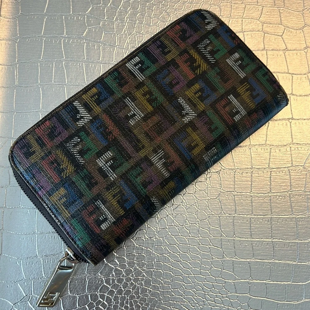 FENDI colorful Long Wallet - Picture 1 of 12